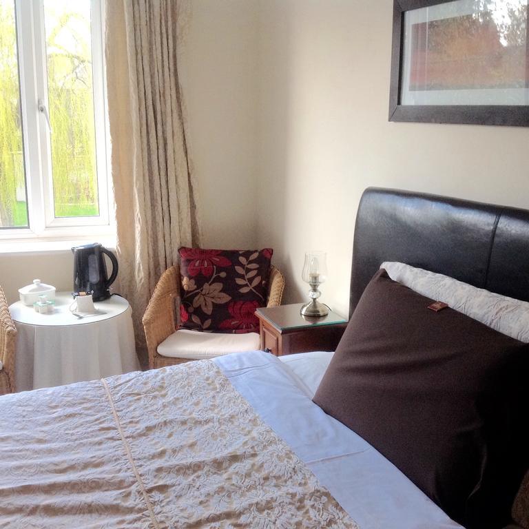 Charnwood Guest House Σριούσμπερι Εξωτερικό φωτογραφία